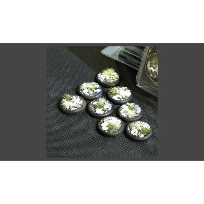 Gamers Grass - Battle Ready Bases - Winter (Round 32mm x8)