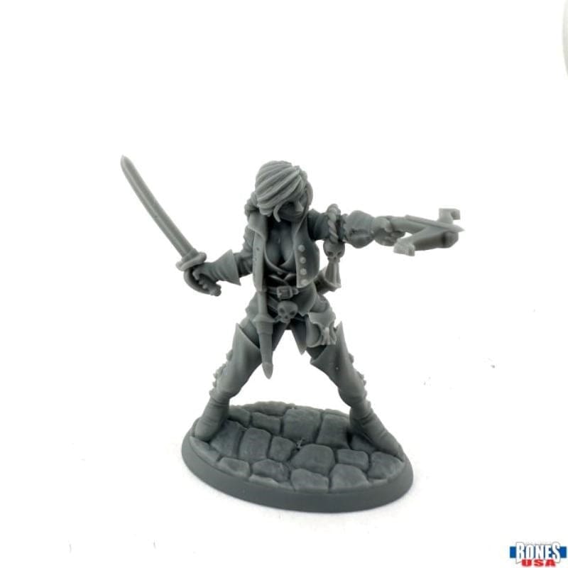 Reaper Miniatures Miniatures Reaper - Damaris Female Duskwarden