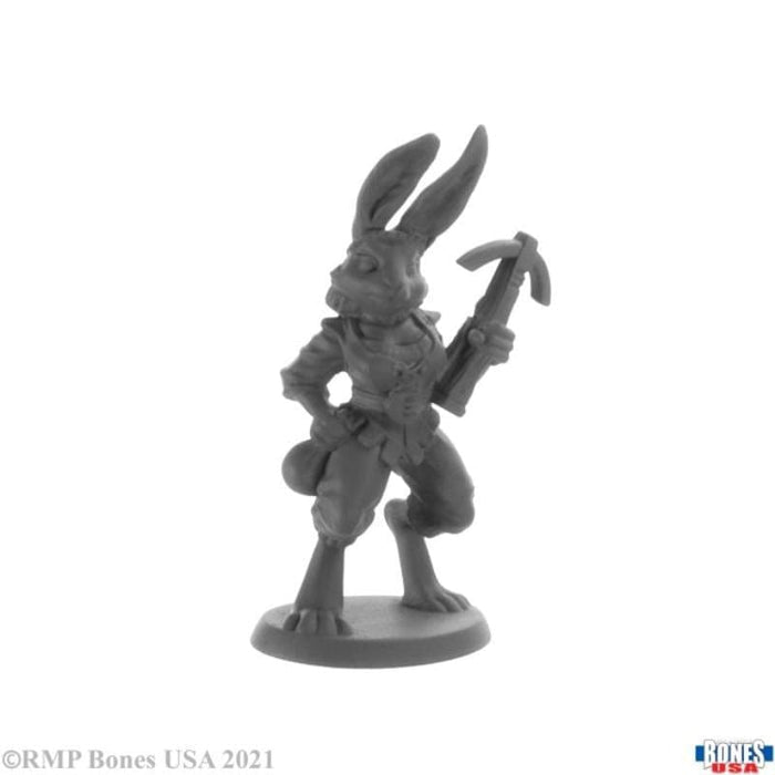 Reaper Miniatures - Enrieth Female Harefolk Rogue